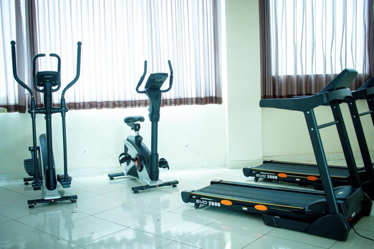 Hotel H2 Congonhas Екстериор снимка A typical home gym