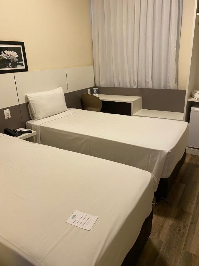 Hotel H2 Congonhas Екстериор снимка A single bed